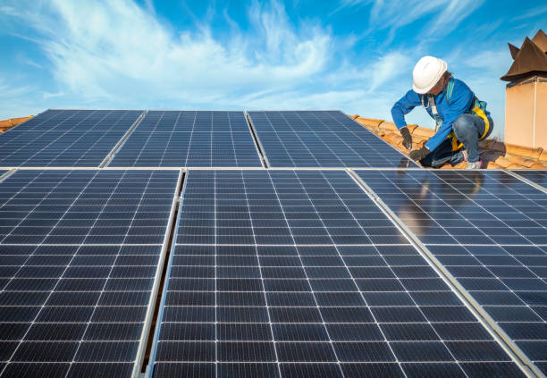 Best Roof Insulation Installation  in Port Salerno, FL